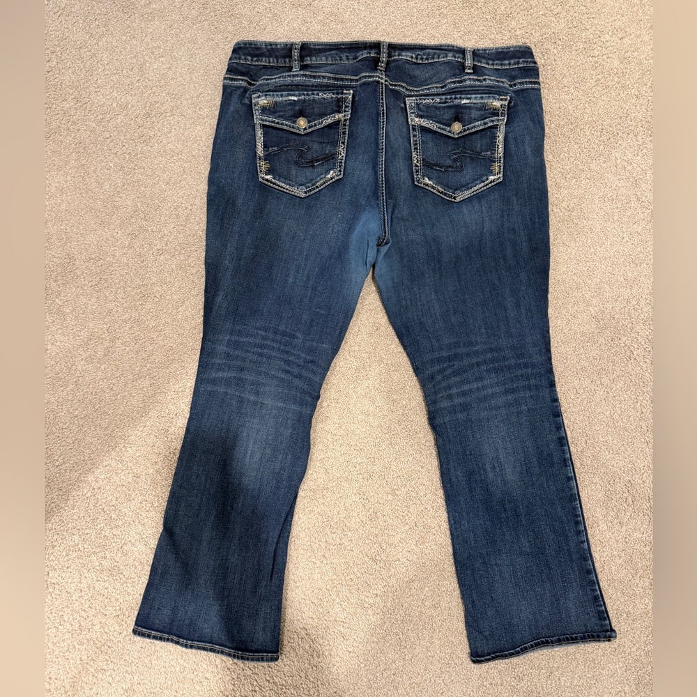 Silver Jeans Women's Plus Size Suki Slim Bootcut Denim